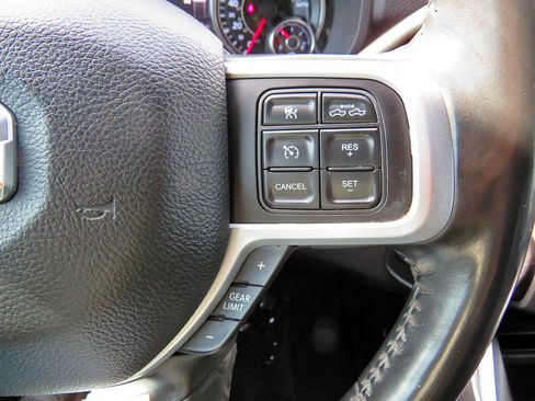 Used 2021 RAM 2500 Big Horn w/ Level 2 Equipment Group image 39