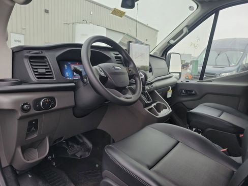 New 2026 Ford Transit 250 148 Medium Roof image 22
