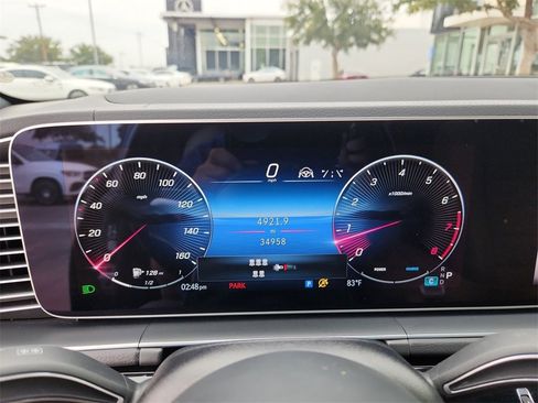 Used 2024 Mercedes-Benz GLS 580 4MATIC image 20