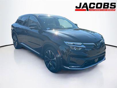 New 2025 VinFast VF 8 Plus
