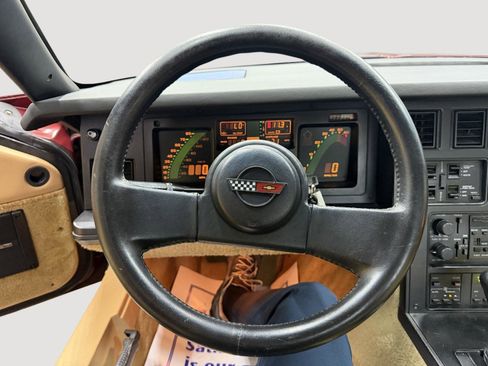 Used 1986 Chevrolet Corvette Coupe image 10