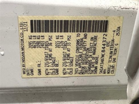 Used 2021 Nissan Rogue S image 30