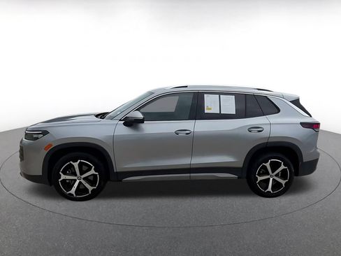 Used 2026 Volkswagen Tiguan SE AWD/4WD image 9