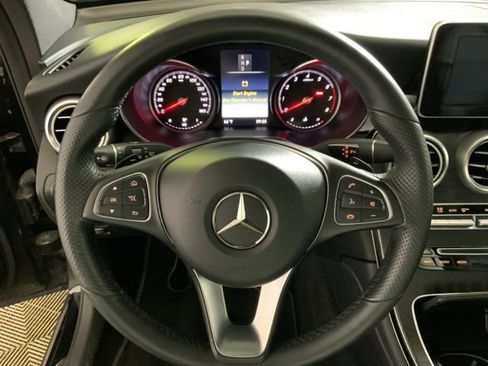 Used 2018 Mercedes-Benz GLC 300 4MATIC image 18