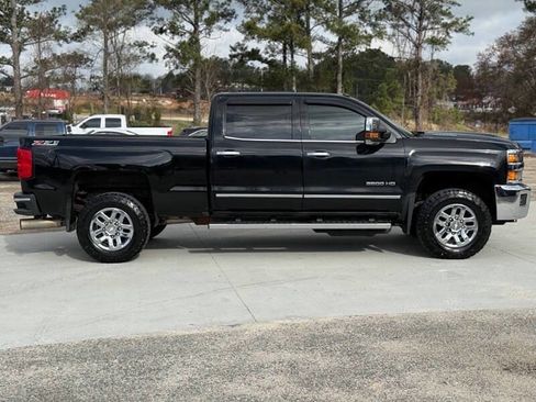Used 2017 Chevrolet Silverado 3500 LTZ w/ Duramax Plus Package AWD/4WD image 4