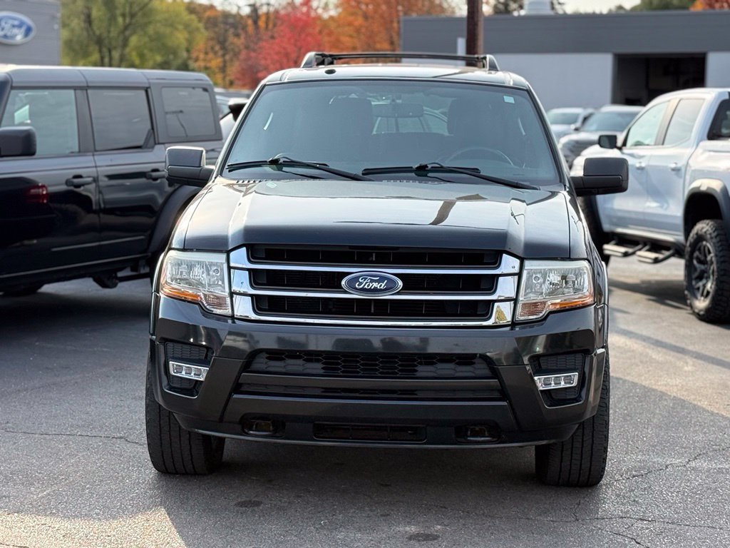 Used 2015 Ford Expedition XLT w/ Equipment Group 201A AWD/4WD image 30