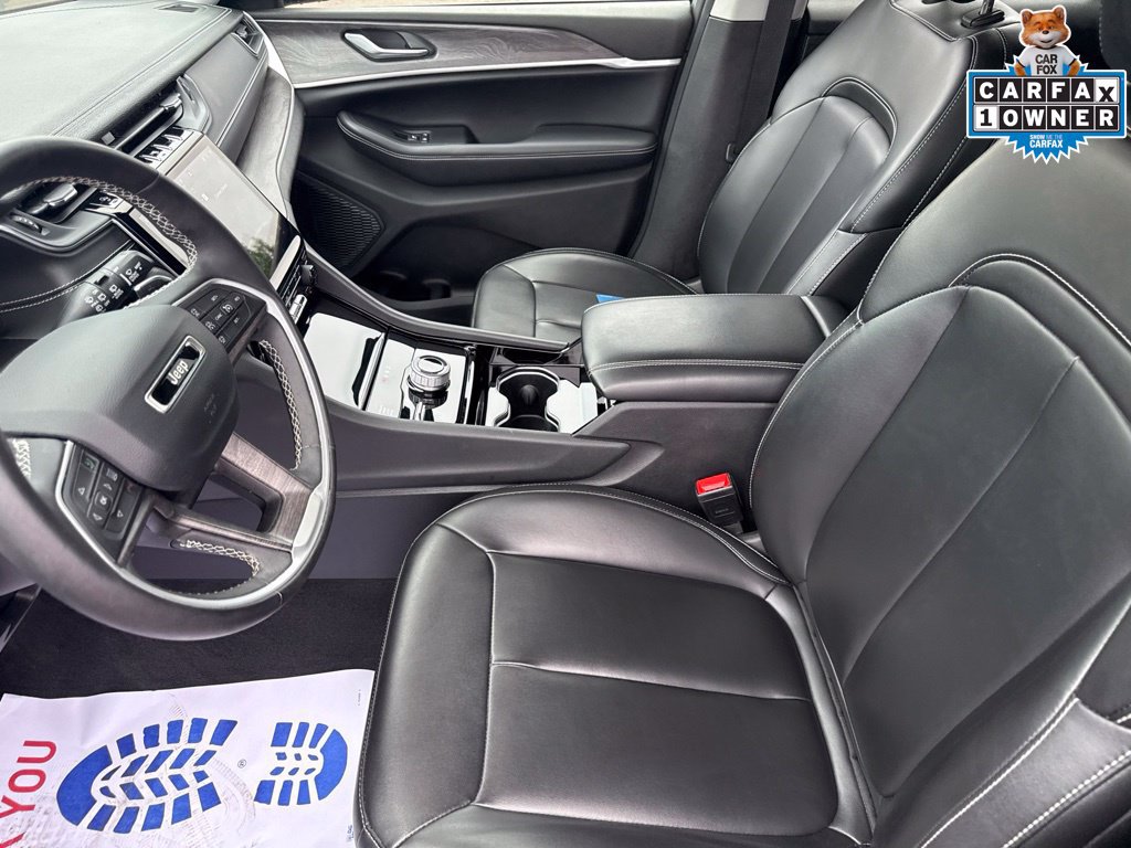 Used 2023 Jeep Grand Cherokee Limited AWD/4WD image 20
