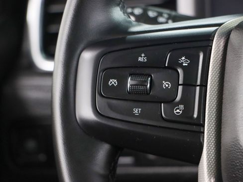 Used 2023 GMC Yukon Denali AWD/4WD image 14