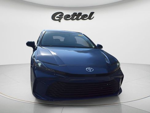 Used 2025 Toyota Camry LE FWD image 2
