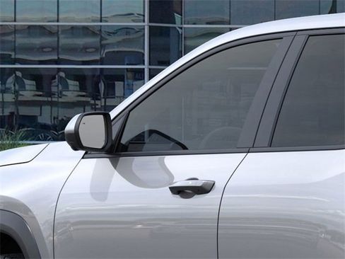 New 2026 Chevrolet Equinox LT w/ Convenience Package II image 12