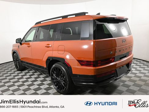 Used 2025 Hyundai Santa Fe Calligraphy image 9