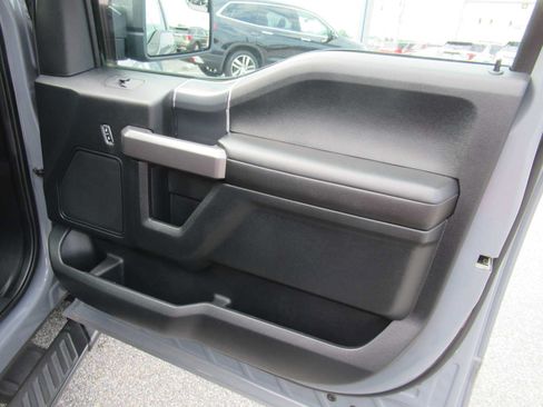 Used 2020 Ford F150 XLT w/ Equipment Group 302A Luxury AWD/4WD image 14