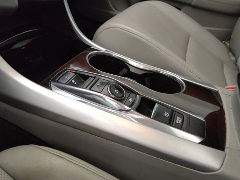Used 2015 Acura TLX V6 w/ Technology Package FWD image 26