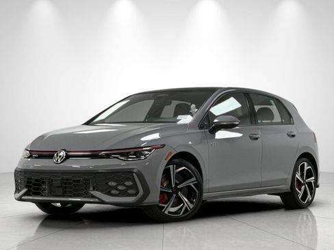 New 2026 Volkswagen Golf SE FWD image 1