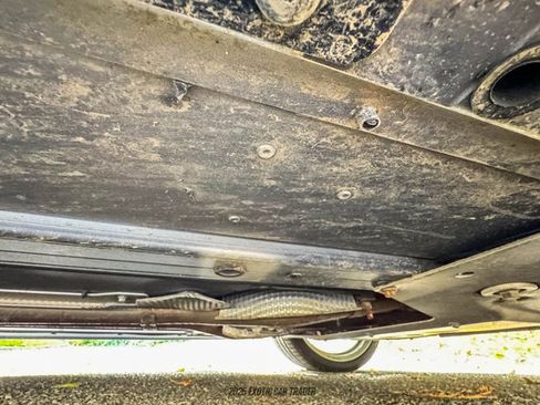 Used 2015 Aston Martin DB9 Volante image 95