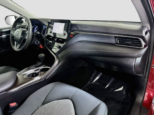 Used 2021 Toyota Camry LE FWD image 28