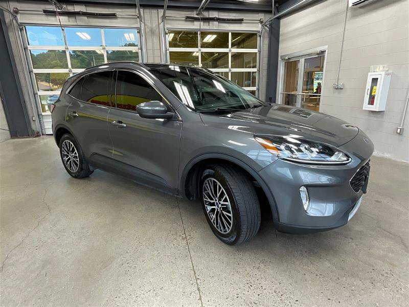 Used 2022 Ford Escape SEL w/ Technology Package FWD image 7