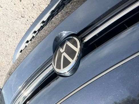 Used 2025 Volkswagen Jetta Sport FWD image 11