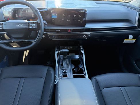 New 2026 Kia Sorento S AWD/4WD image 13