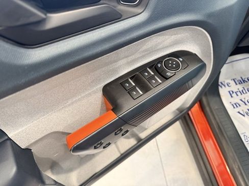 Used 2022 Ford Maverick XLT image 13