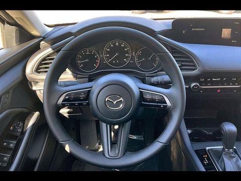 New 2026 MAZDA MAZDA3 2.5 S Sedan w/ Preferred Pkg image 36