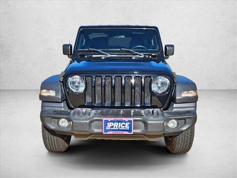 Used 2019 Jeep Wrangler Unlimited Sport S image 2