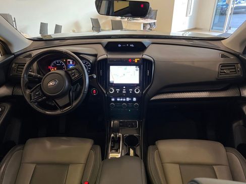 Used 2022 Subaru Ascent Onyx Edition image 12