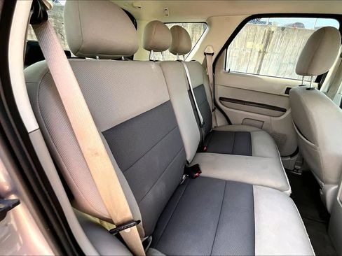 Used 2008 Ford Escape XLT FWD image 19