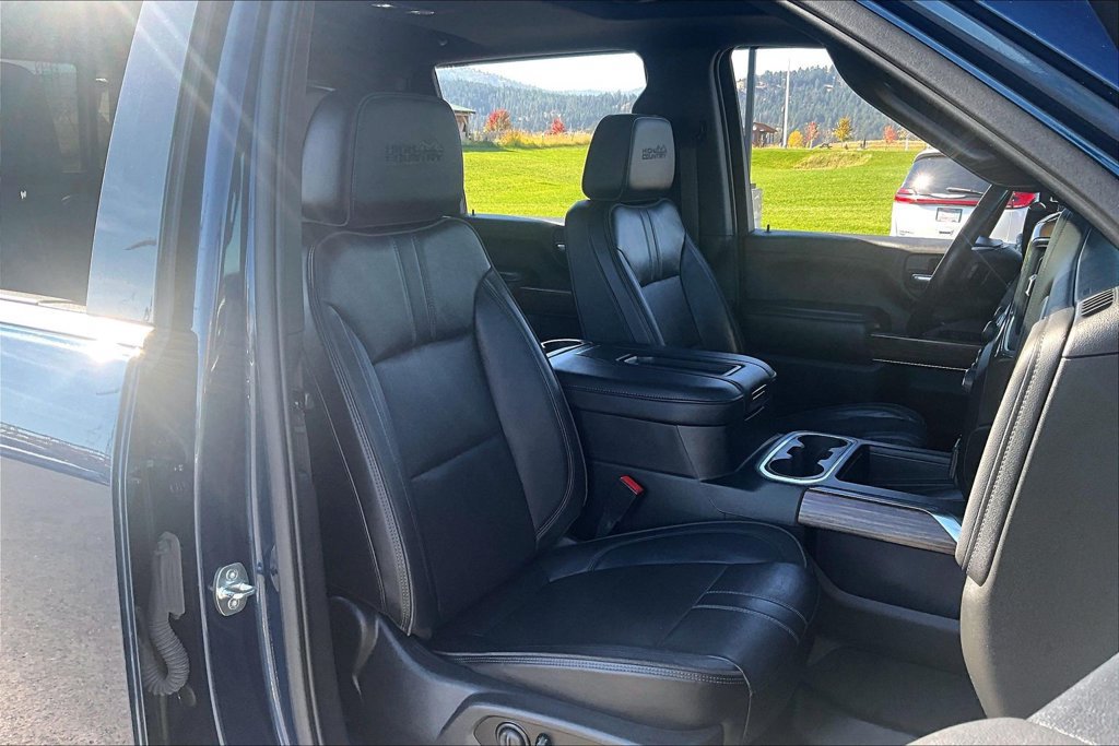 Used 2021 Chevrolet Silverado 3500 High Country AWD/4WD image 7
