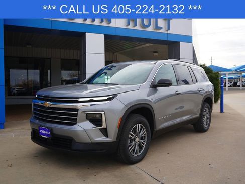 New 2026 Chevrolet Traverse LT w/ Driver Confidence Package image 1