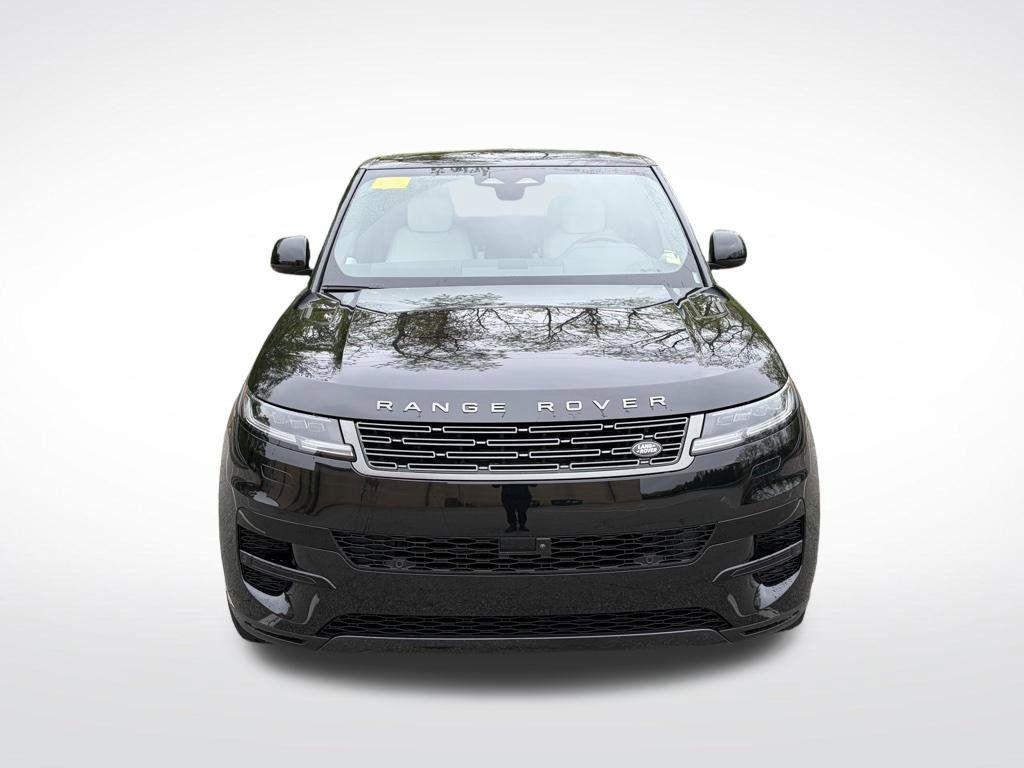 New 2026 Land Rover Range Rover Sport SE AWD/4WD image 2