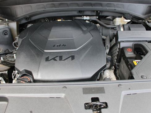 Used 2023 Kia Telluride S AWD/4WD image 49