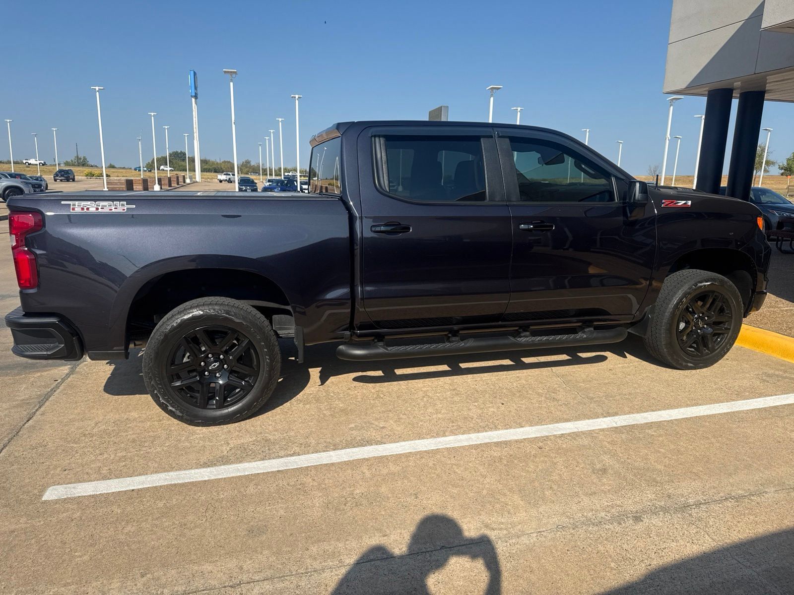 Used 2023 Chevrolet Silverado 1500 LT Trail Boss w/ Protection Package AWD/4WD image 8