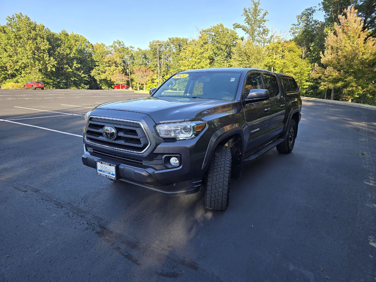 Used 2021 Toyota Tacoma SR5 AWD/4WD image 4