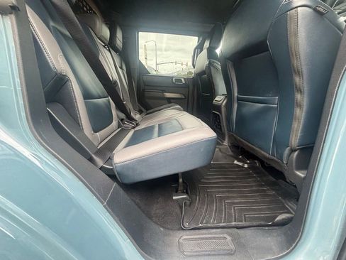 Used 2022 Ford Bronco Outer Banks AWD/4WD image 31