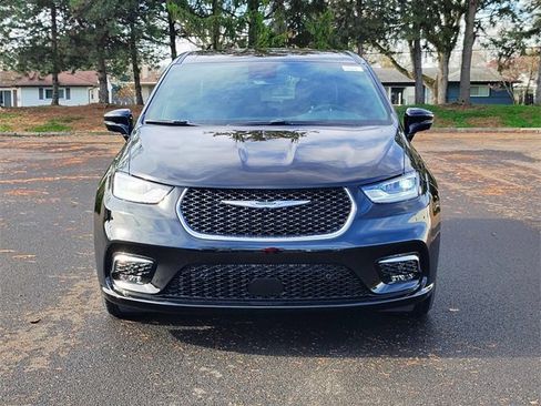 New 2026 Chrysler Pacifica Select image 35