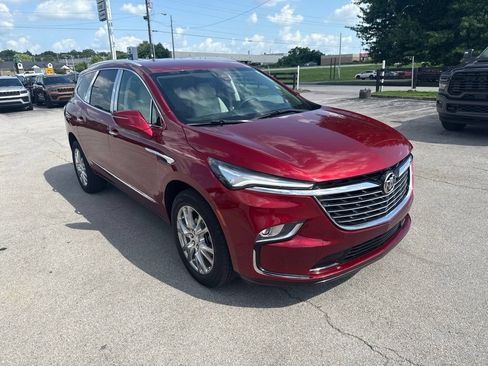 Used 2022 Buick Enclave Premium w/ Surround and Sites Package FWD image 2