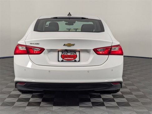 Used 2023 Chevrolet Malibu LS w/ Driver Confidence Package image 6