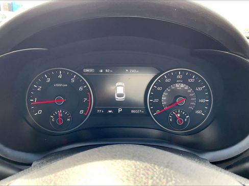Used 2019 Kia Stinger Premium image 26