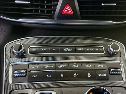 Certified 2023 Hyundai Santa Fe SEL AWD/4WD image 10