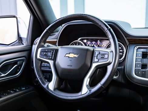 Used 2021 Chevrolet Tahoe Premier w/ Premium Package image 39