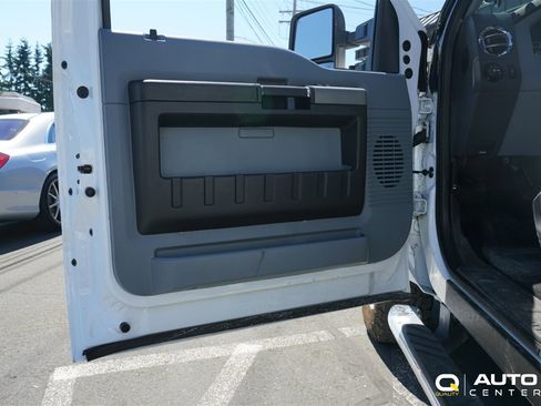 Used 2015 Ford F350 XLT w/ FX4 4x4 Off Road Package image 11