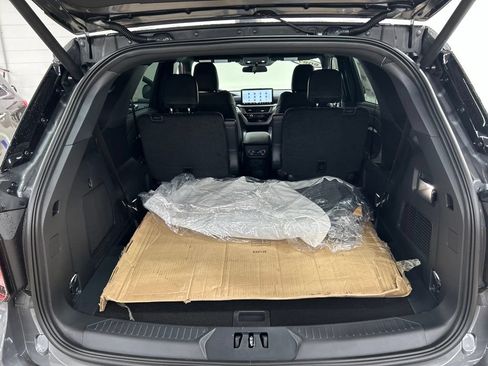 New 2027 Ford Explorer ST-Line AWD/4WD image 29