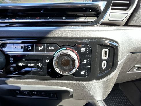 New 2025 Chevrolet Silverado 2500 LTZ w/ Z71 Chrome Sport Edition image 37