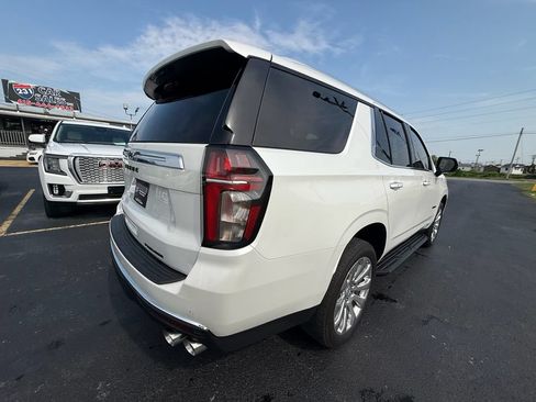 Used 2024 Chevrolet Tahoe Premier AWD/4WD image 3