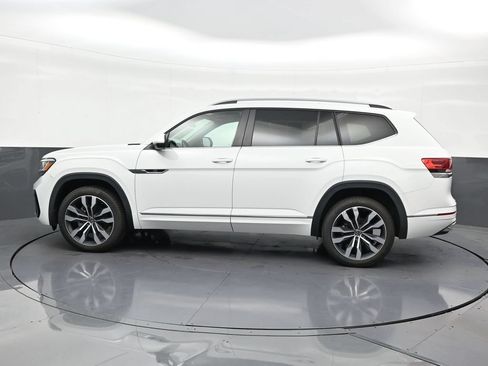 Used 2021 Volkswagen Atlas SEL R-Line FWD image 2