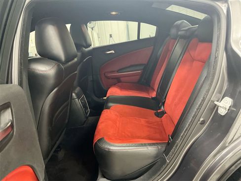 Used 2018 Dodge Charger R/T Scat Pack image 21