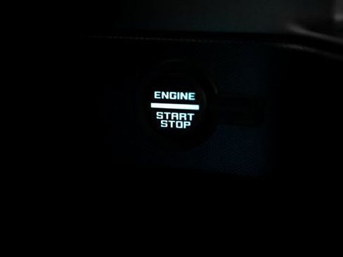 Used 2021 Ford Bronco First Edition AWD/4WD image 19