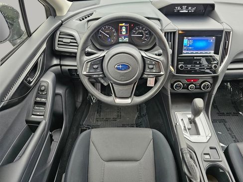 Used 2023 Subaru Crosstrek 2.0i image 3