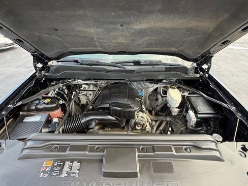 Used 2015 Chevrolet Silverado 2500 LT w/ LT Convenience Package image 19